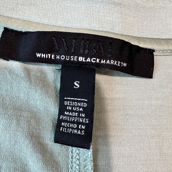 White House Black Market Mint Green Shimmer V-Neck Short Sleeve Top Size Small - Picture 7 of 10